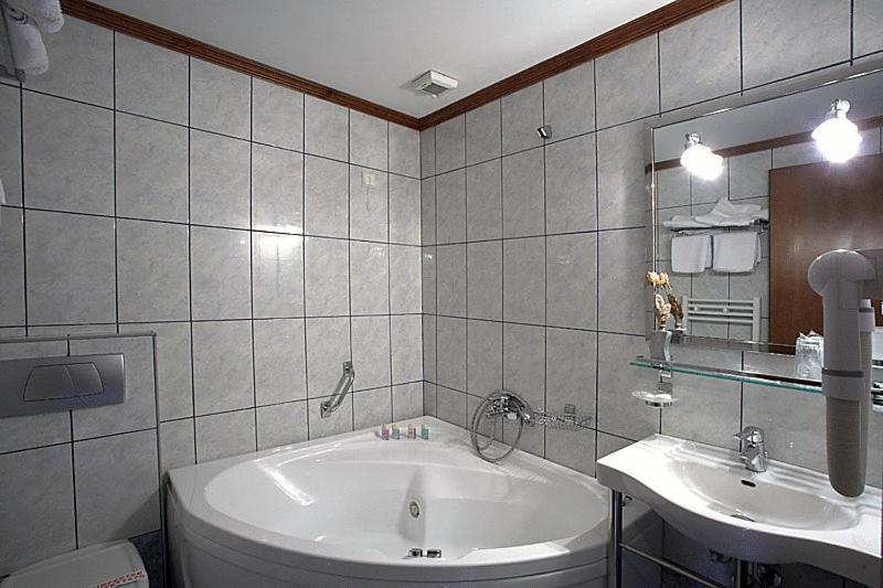 Egnatia Hotel Ioannina Bilik gambar